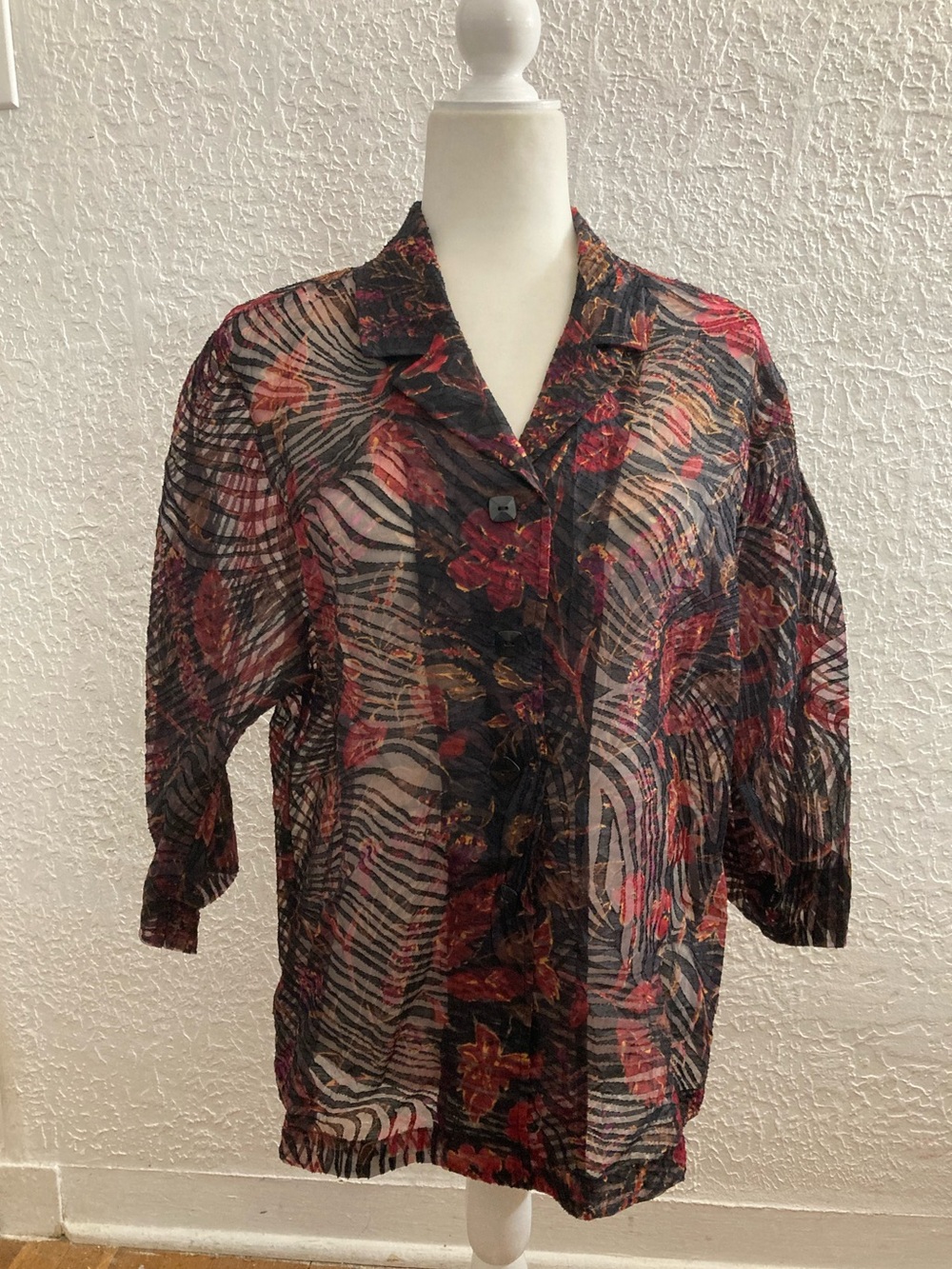 Coldwater Creek Sheer Button Front Shirt Jacket - Large - Floral Artsy Abstract
